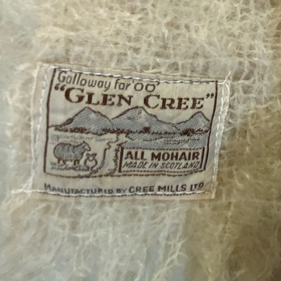 GLEN CREE Mohair Pink and Cream Scarf - Picture 2 of 5